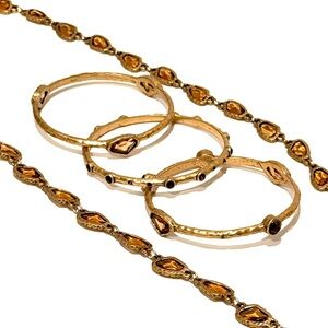 TOPAZ TANGO | CHICO’s NEW Hammered Gold Amber Stackable Bangles​​ | Set of 3
